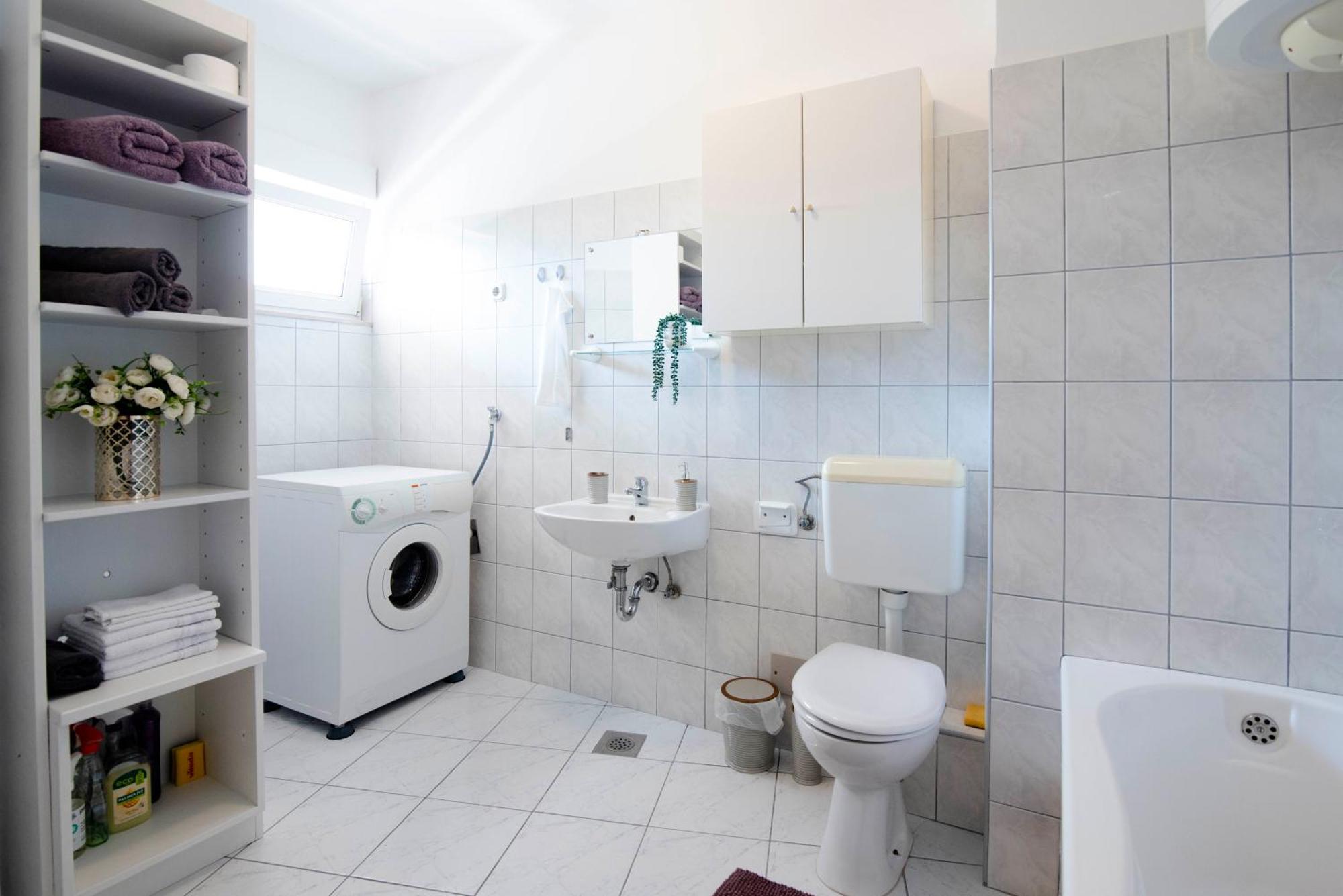 Karla Apartment *